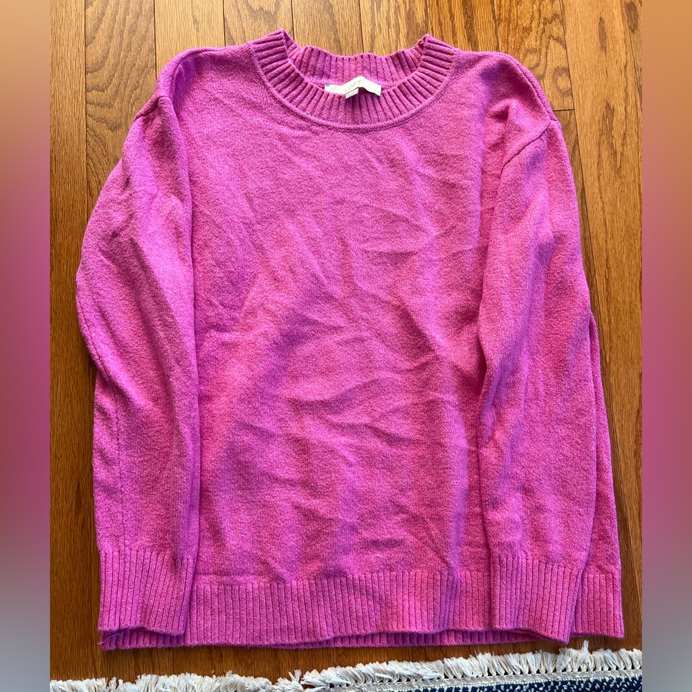 Ann Taylor Sweater size Medium